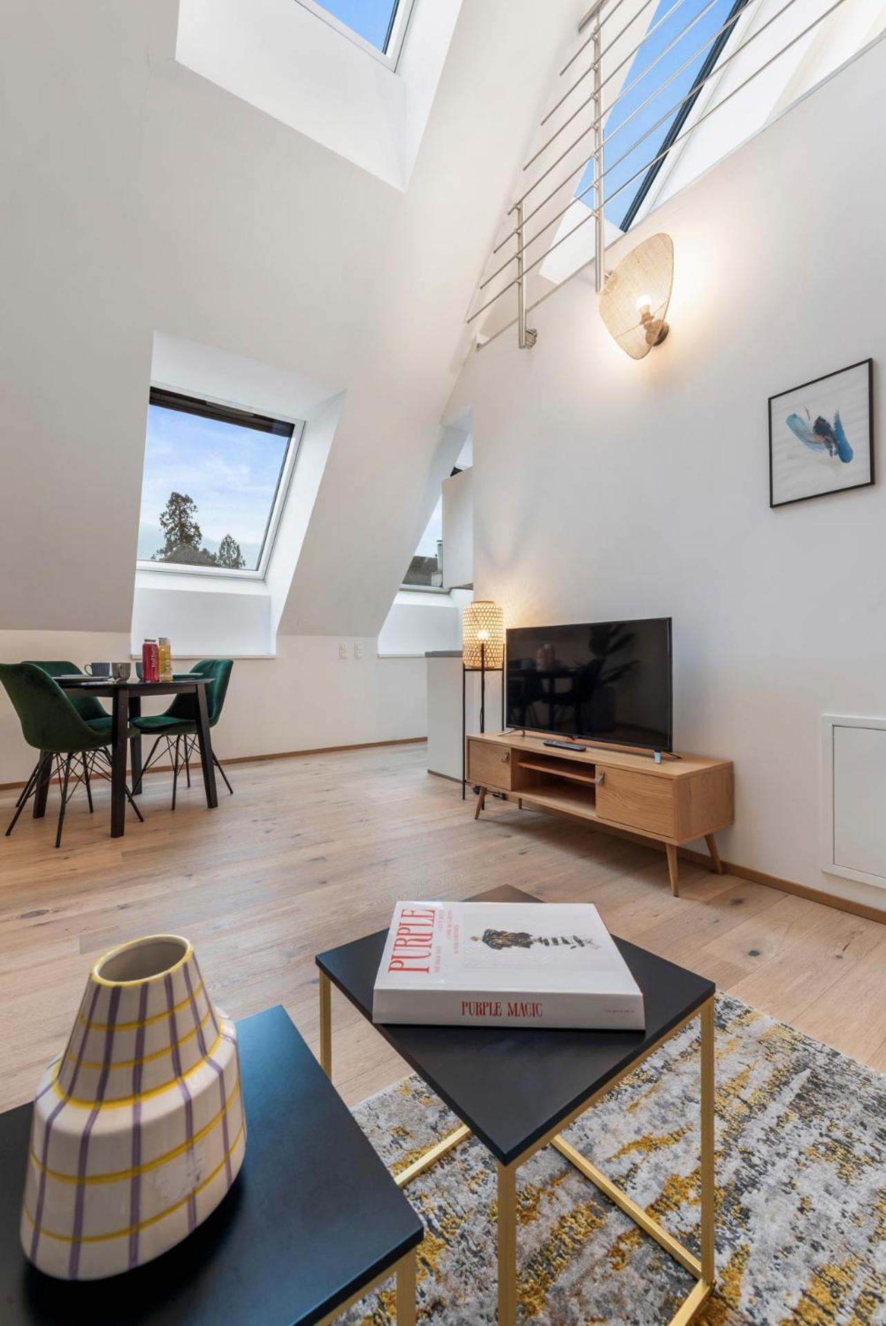 אפרטהוטל Vienna Hills Living מראה חיצוני תמונה